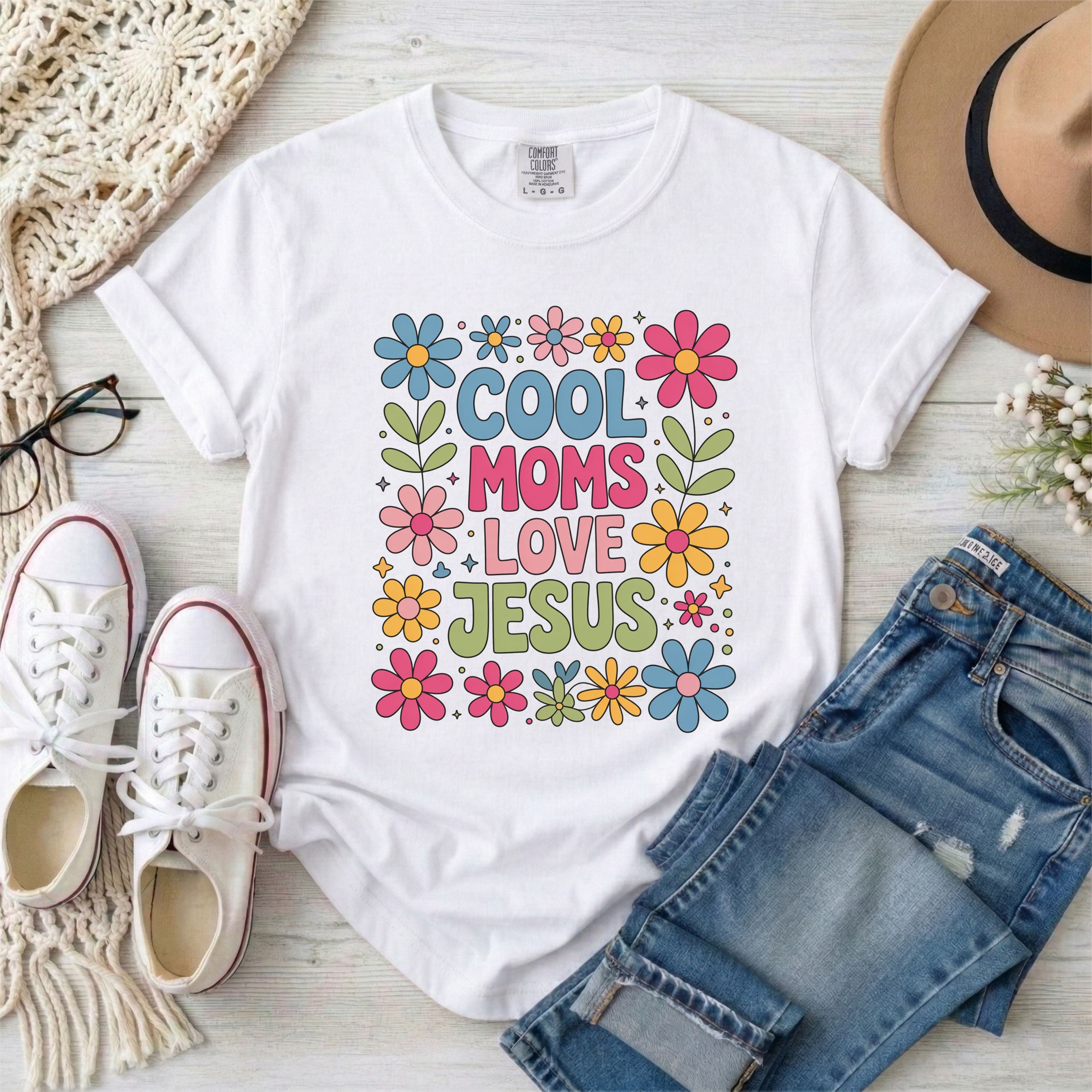 Cool Moms Love Jesus Retro Floral T-Shirt