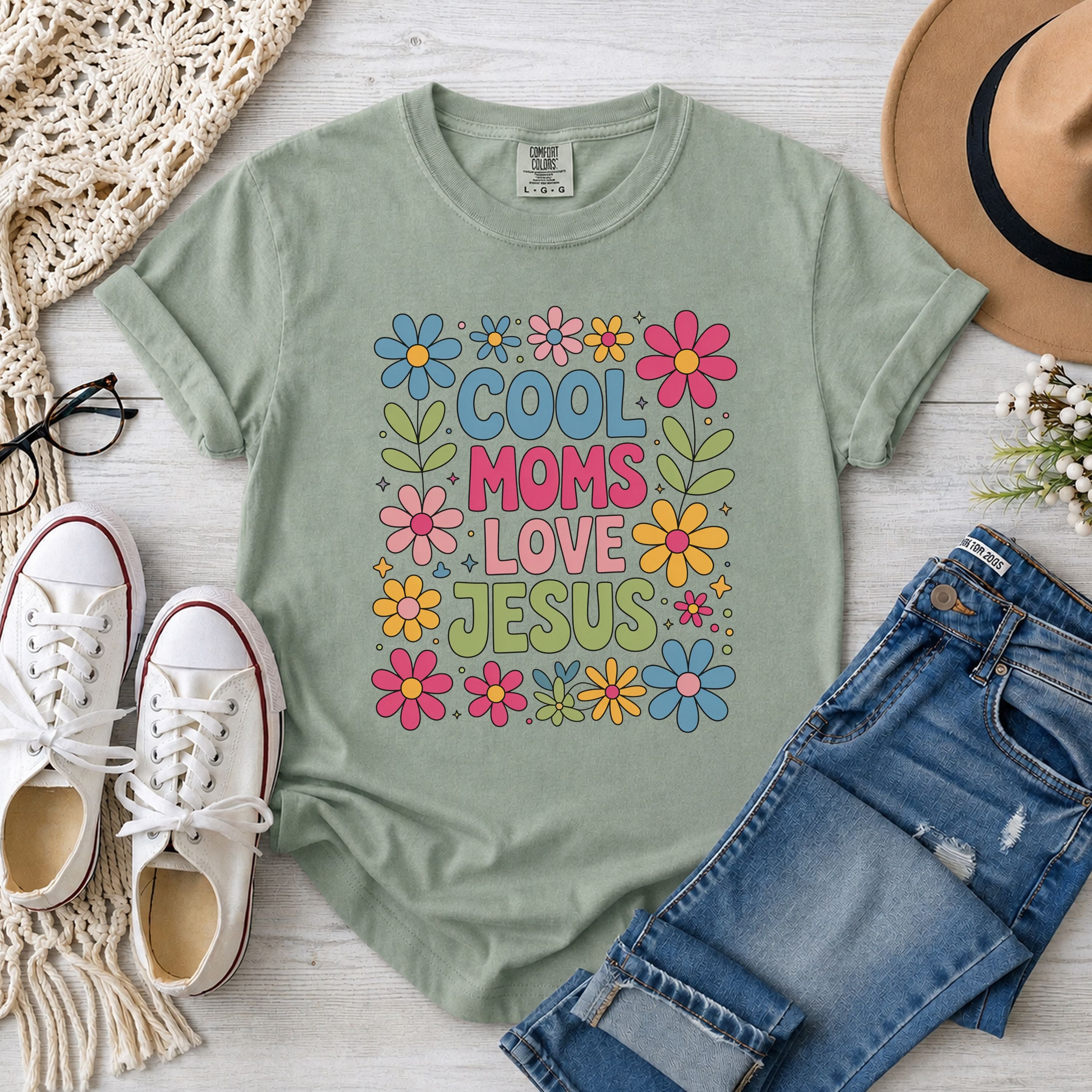 Cool Moms Love Jesus Retro Floral T-Shirt