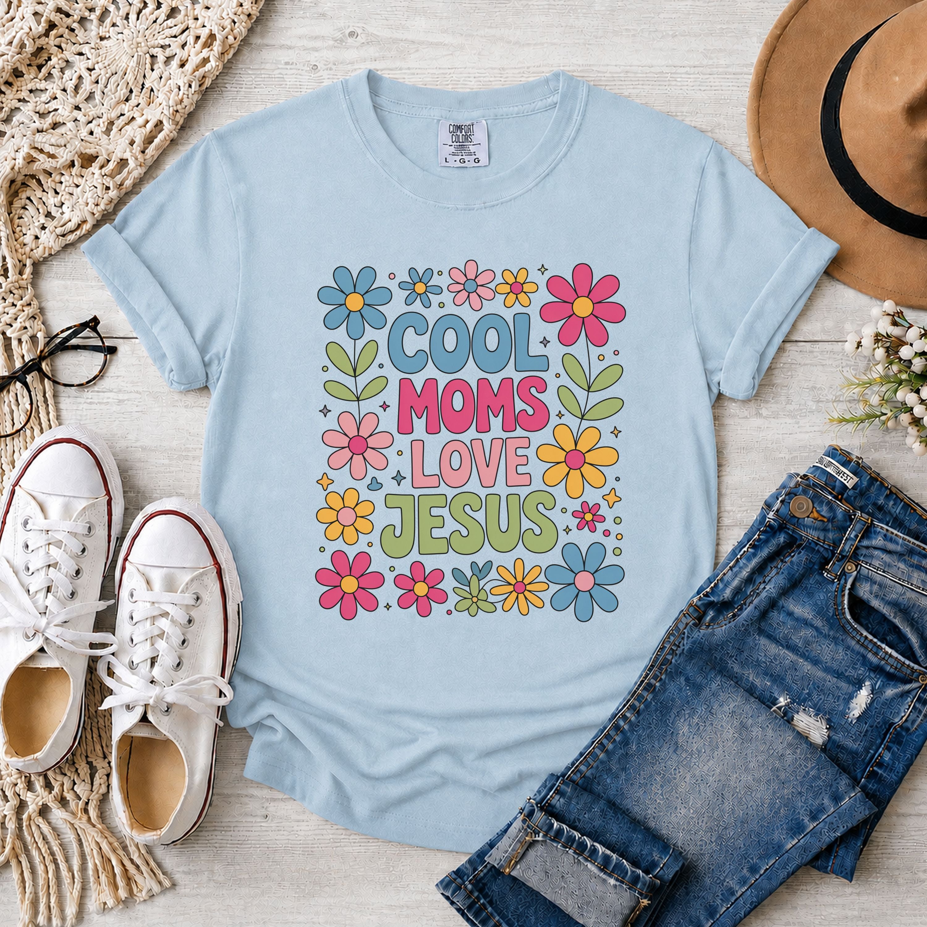 Cool Moms Love Jesus Retro Floral T-Shirt